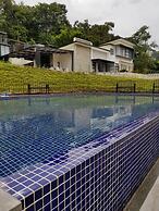 Casa Hill Resort