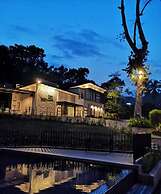 Casa Hill Resort