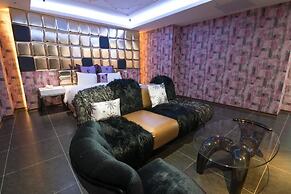 Ting-Shuai Motel