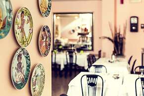 Hotel Antares