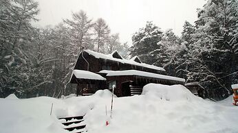 Lodge Q Hotel