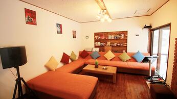 Lodge Q Hotel