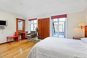 Baker Street Suites
