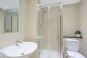 Baker Street Suites