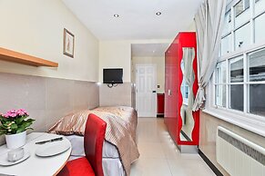Baker Street Suites