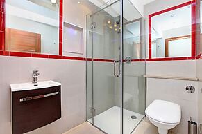 Baker Street Suites