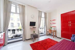 Baker Street Suites