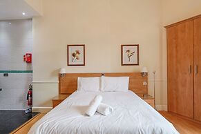 Baker Street Suites