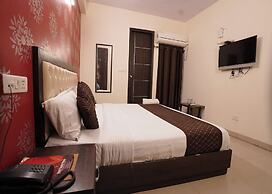 Hotel Tourist Palace