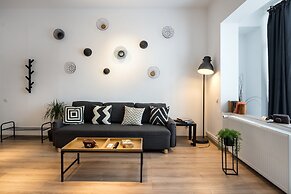 MRG Apartments