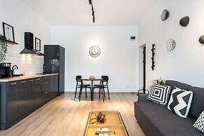 MRG Apartments