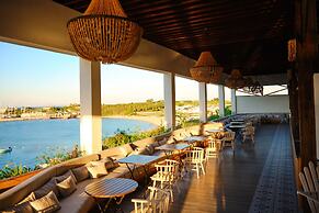 Laur Hotels Experience & Elegance