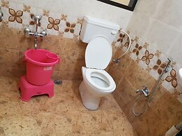 Hotel Dhruv Palace