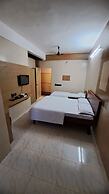 Hotel Dhruv Palace