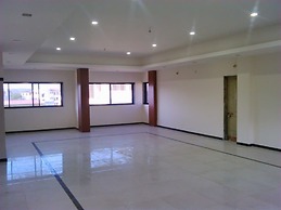 Hotel Dhruv Palace