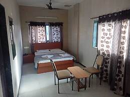 Hotel Dhruv Palace