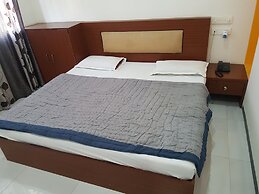 Hotel Dhruv Palace