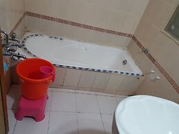 Hotel Dhruv Palace