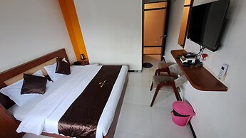 Hotel Dhruv Palace