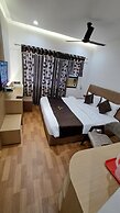 Hotel Dhruv Palace