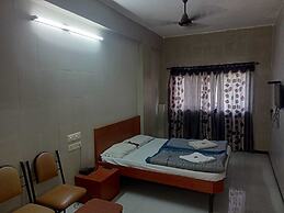 Hotel Dhruv Palace