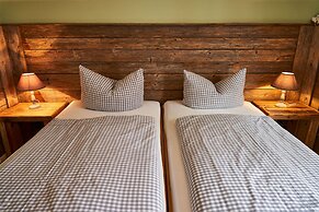 ARRIVEL Pension Haus am Bach