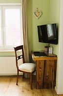 ARRIVEL Pension Haus am Bach