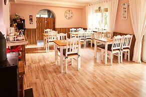 ARRIVEL Pension Haus am Bach