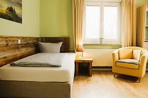 ARRIVEL Pension Haus am Bach