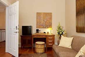 Cheltenham Suites