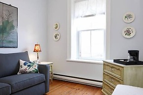 Cheltenham Suites
