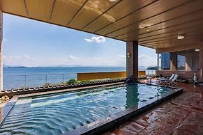 Biwako Grand Hotel