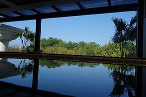 Move Resort & Spa