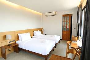 VIYA Lodge