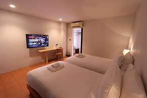 VIYA Lodge