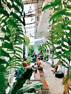 The Park Society - Hostel