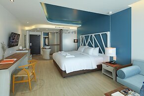 Whale Hua Hin
