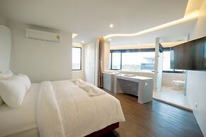 Whale Hua Hin