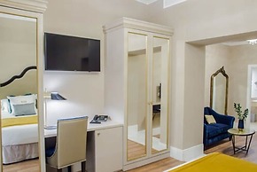 Halo Boutique Hotel
