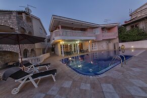 P&N Resort