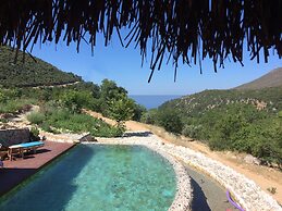 Ambar Evleri