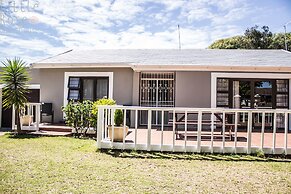 Little Rose Guesthouse & Self-Catering