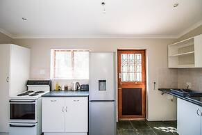 Little Rose Guesthouse & Self-Catering