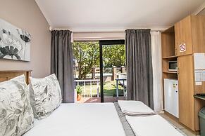 Little Rose Guesthouse & Self-Catering