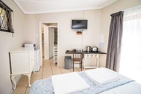 Little Rose Guesthouse & Self-Catering