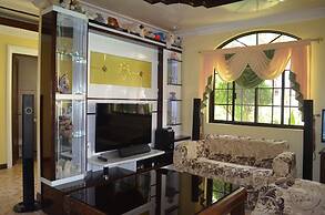 Kim Beatriz Compound