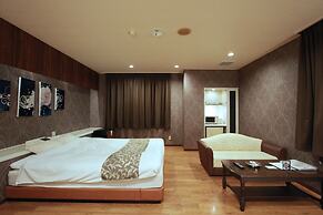 Hotel JIN (Adult Only)