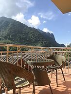 Riverview Bungalows & GH