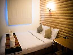 Tawan Bed Club