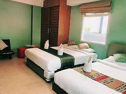 Tawan Bed Club